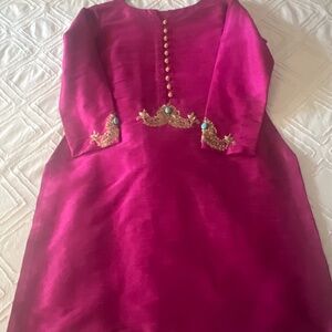 Elegant Fuchsia Long Sleeve Dress